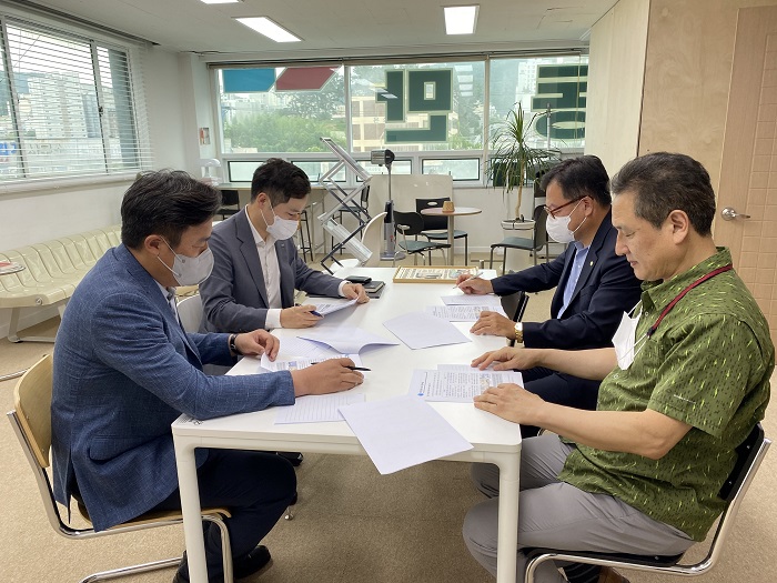 정동만 국회의원 동남권원자력의학원과 면담, 글로벌 암치료허브 등 주역 당부