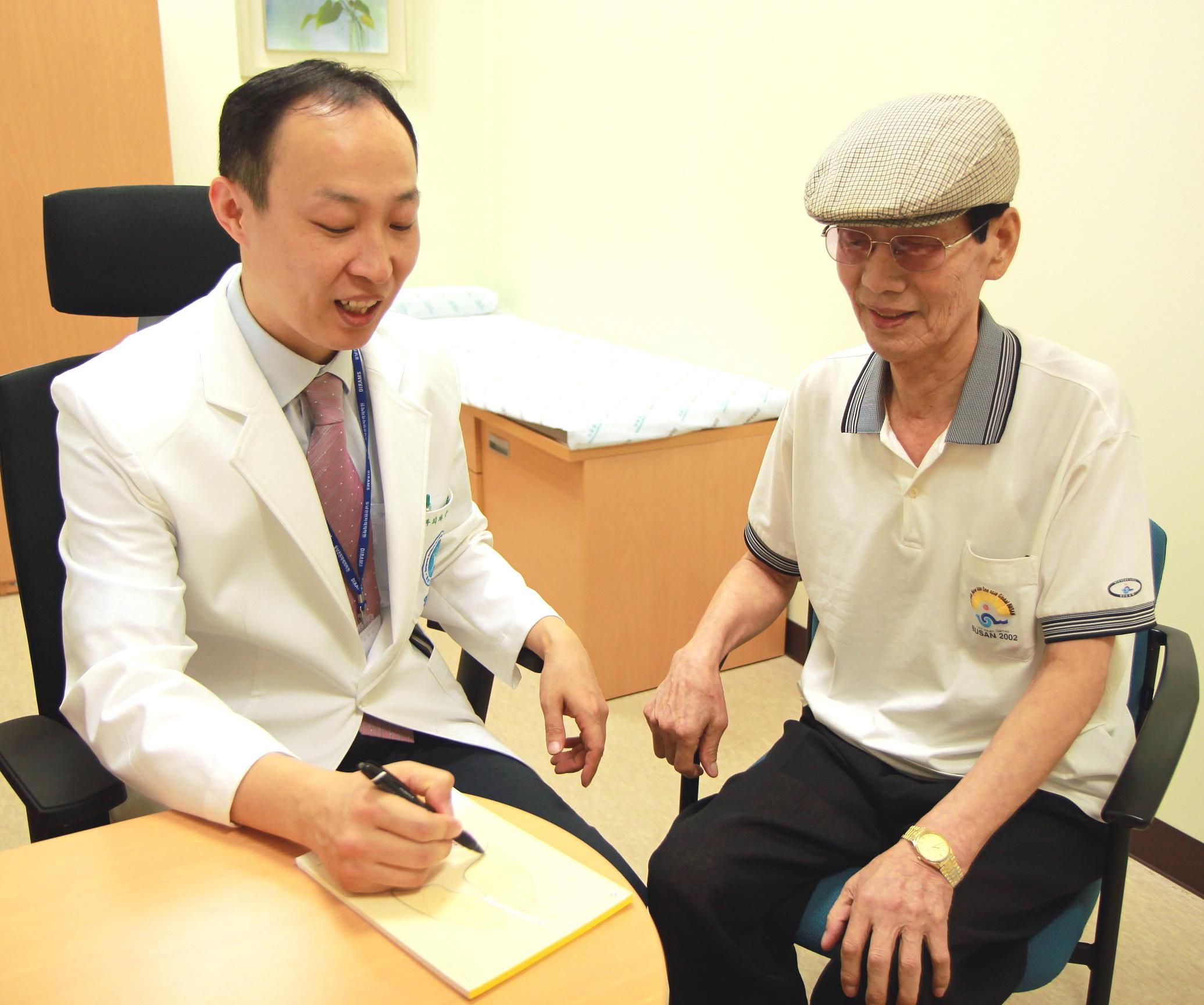 부산 기장서, 국내 암권위자 수술 받는다