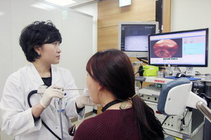 쇳소리 그녀…'음성성형' 받고 꾀꼬리 됐네