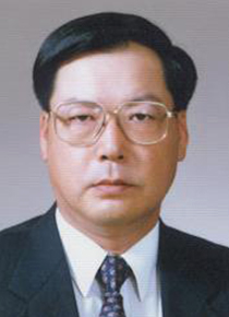 제2대 의학원장 이수용